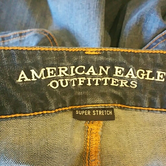 AEO Artist Crop 8R - Picture 4 of 6